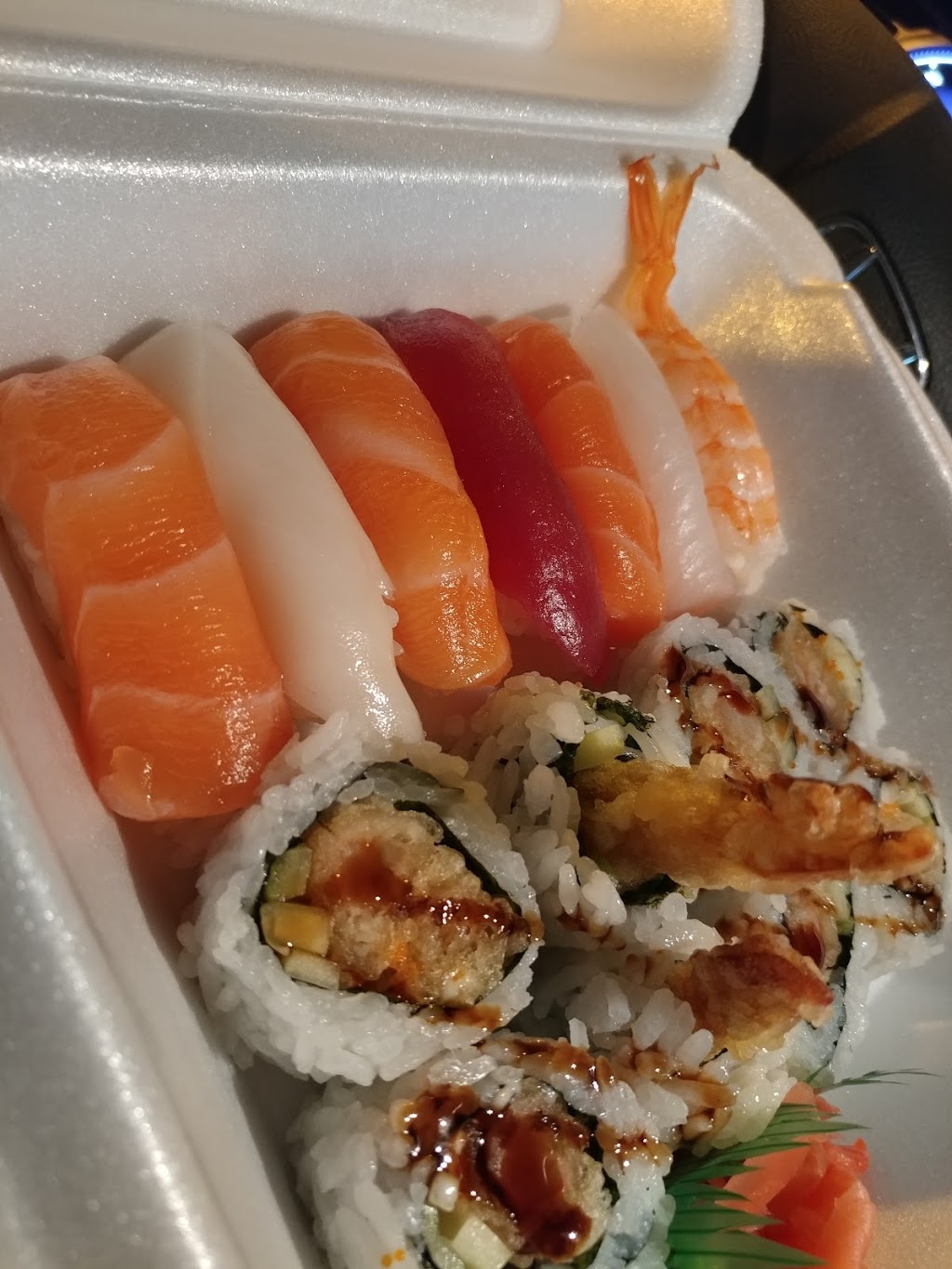 Sushi Park | 2458 Dundas St W unit #15, Mississauga, ON L5K 1R8, Canada | Phone: (905) 855-8842