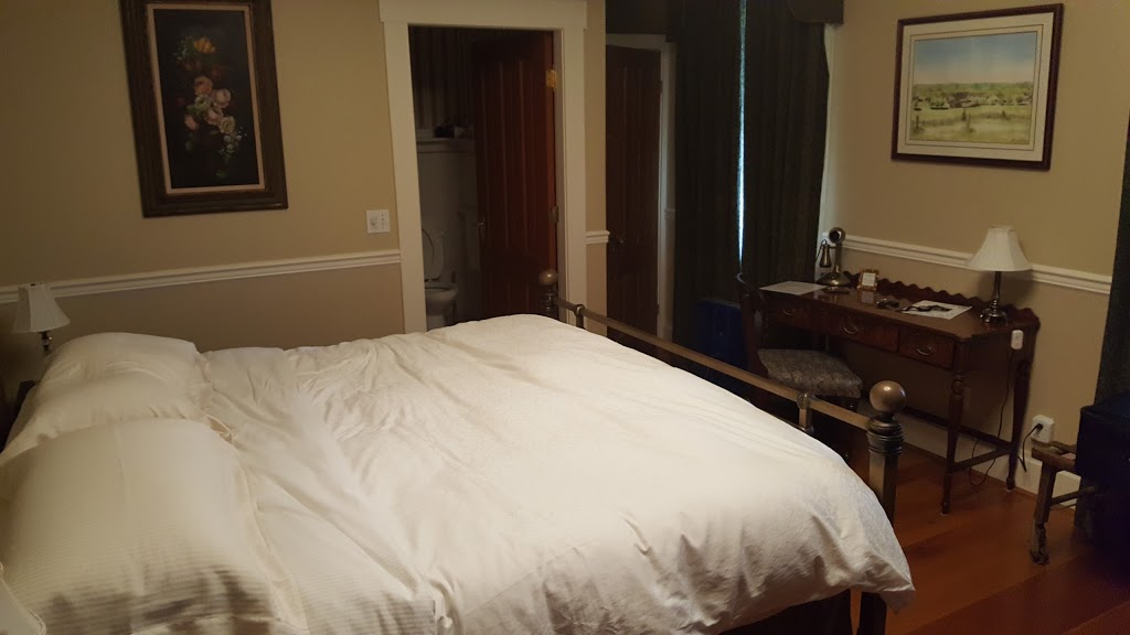 Princess & The Pea B & B | 21628 48 Ave, Langley City, BC V3A 3M7, Canada | Phone: (604) 533-5569