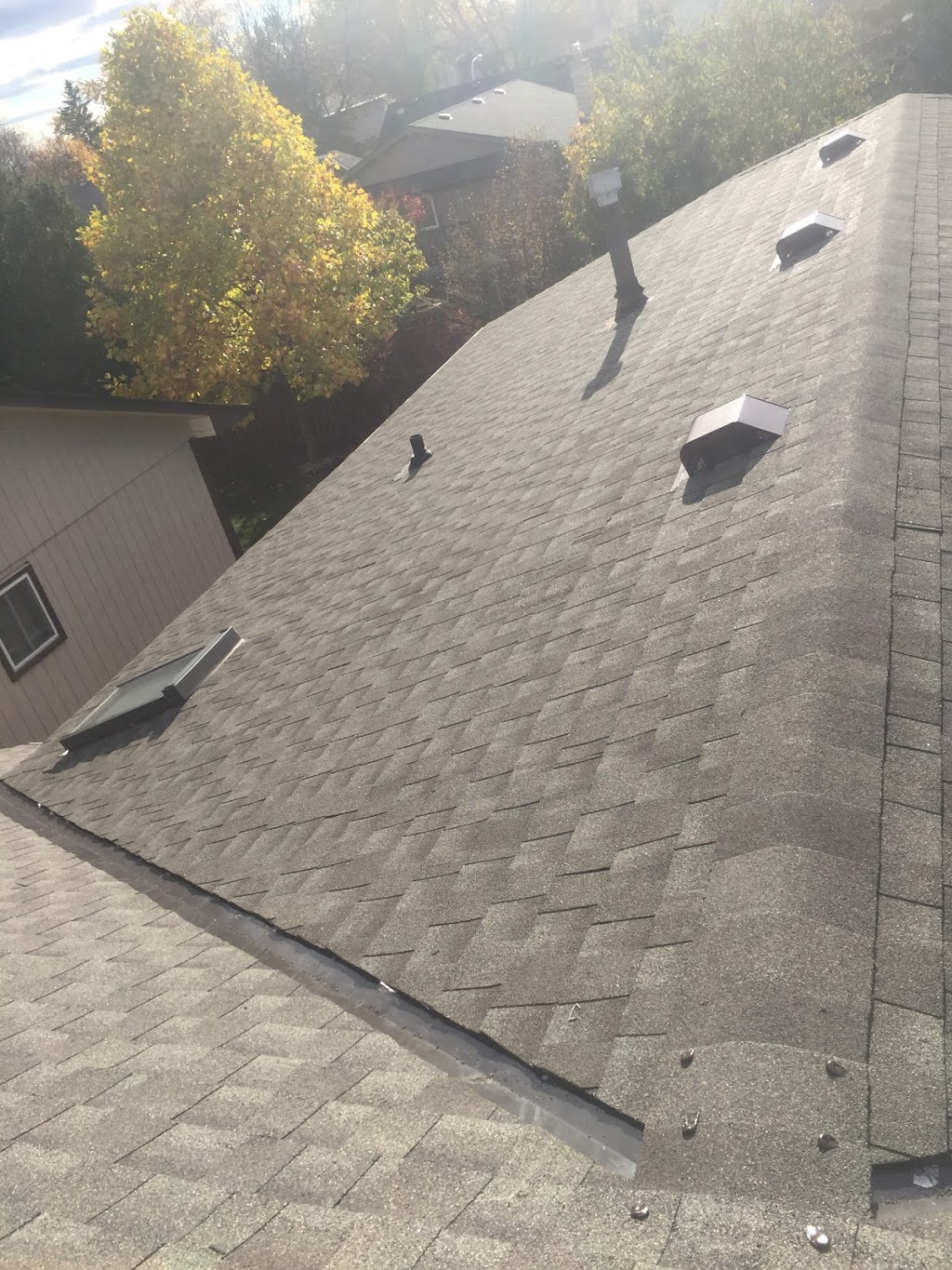 Eduard Roofing Inc. | 1199 Sixth Line, Oakville, ON L6H 1W8, Canada | Phone: (647) 216-0778