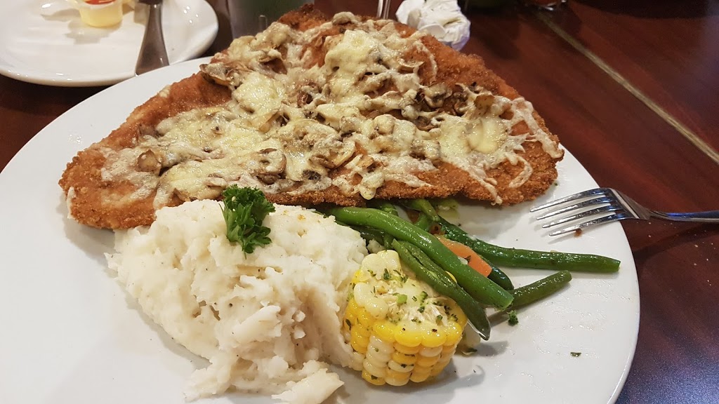 The Iron Skillet Collingwood | 49 Huron St, Collingwood, ON L9Y 1C5, Canada | Phone: (705) 445-5805