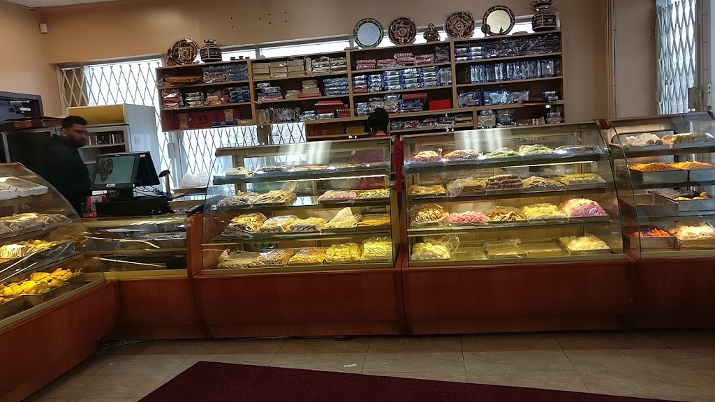 Johal Sweets & Restaurant | 3918 Cottrelle Blvd, Brampton, ON L6P 2R1, Canada | Phone: (905) 794-9091