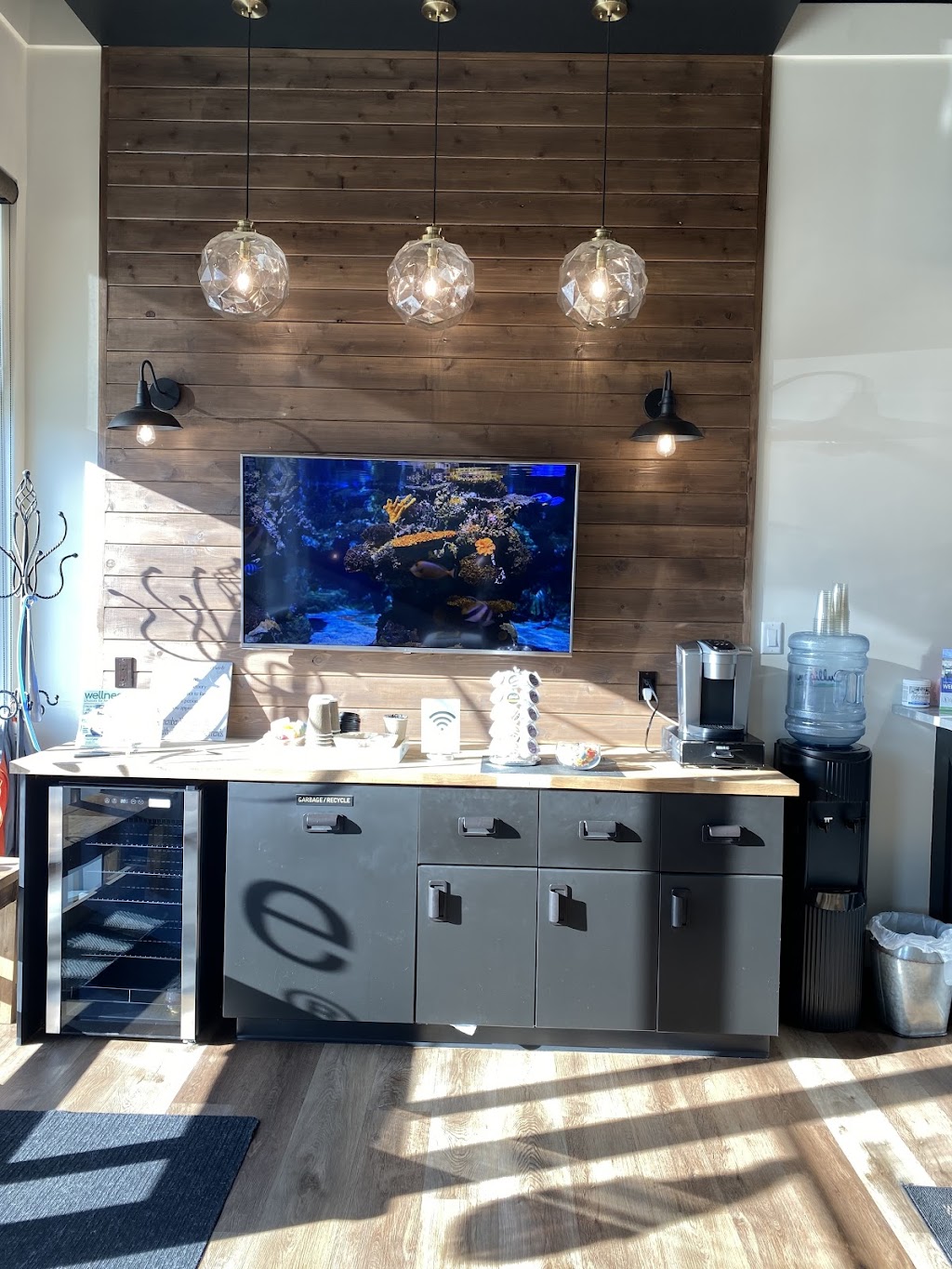 Divine Spine Red Deer | 499 Timberlands Dr Unit 11101, Red Deer, AB T4P 0Z3, Canada | Phone: (403) 342-7670