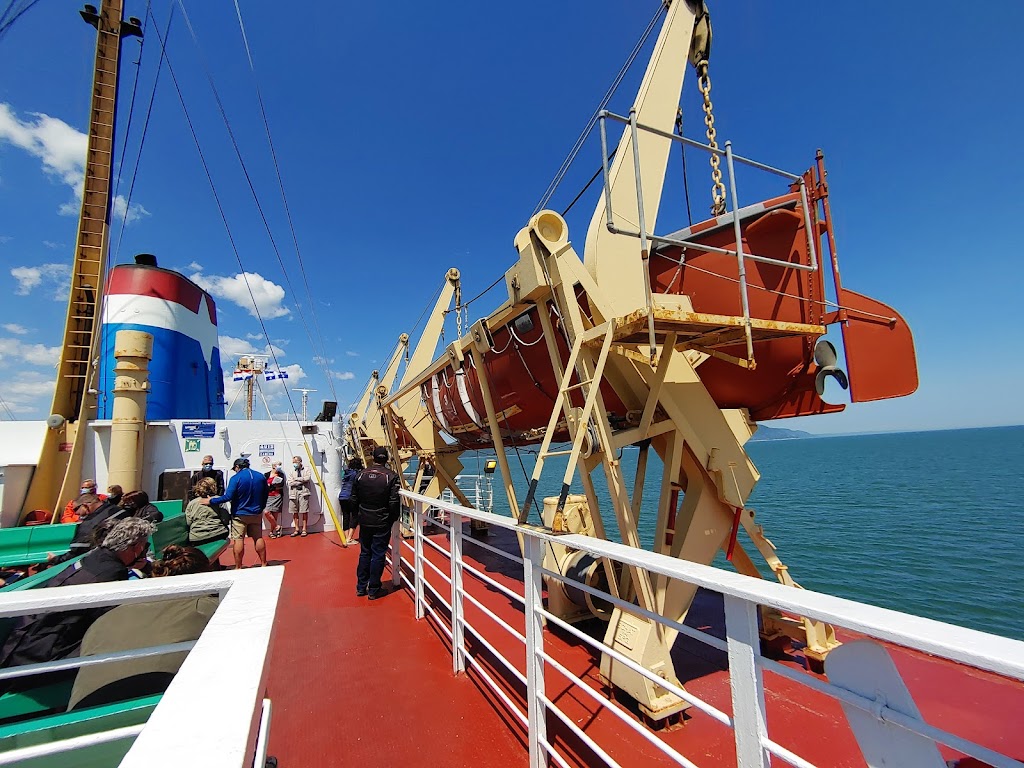Rivière-du-Loup Terminal | 199 Rue Hayward, Rivière-du-Loup, QC G5R 3Y8, Canada | Phone: (418) 862-5094