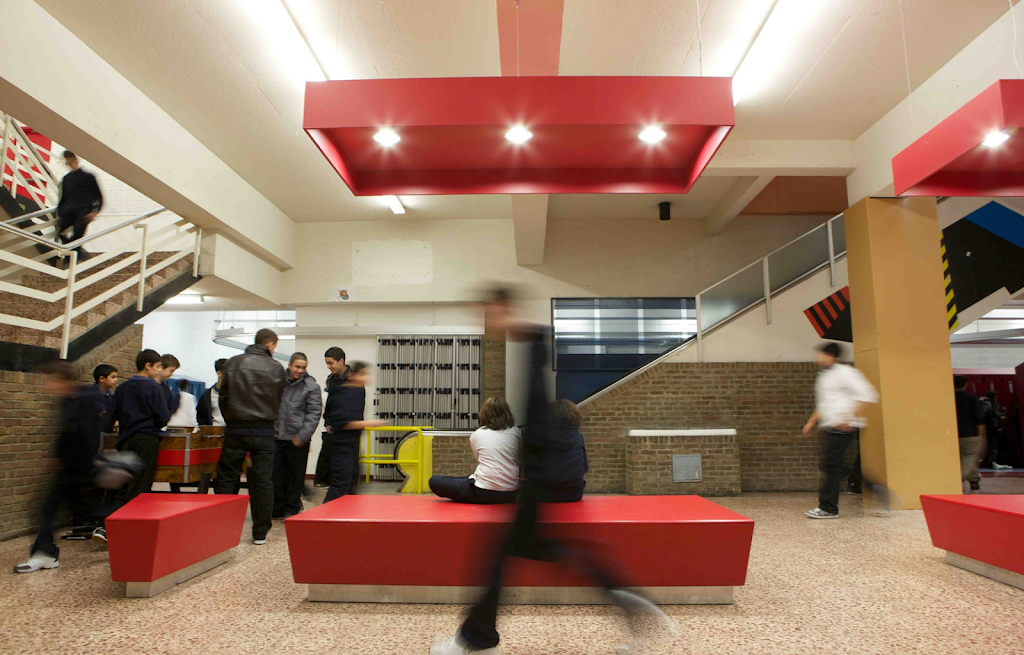 Calixa Lavallée Secondary School | 11411 Avenue Pelletier, Montréal-Nord, QC H1H 3J3, Canada | Phone: (514) 328-3250