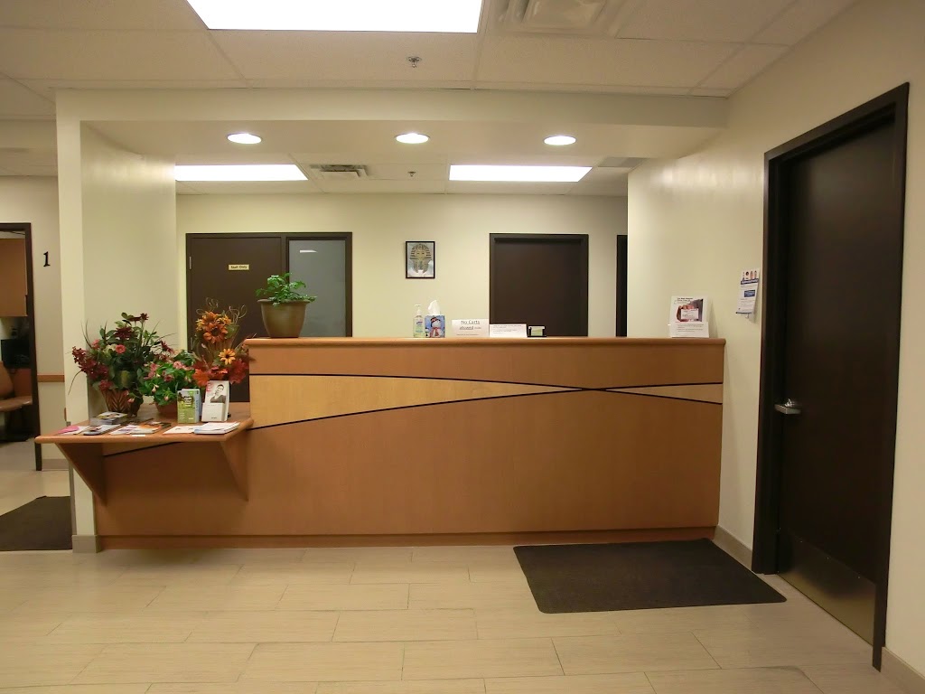 Primacy - Saint Mark Medical Clinic | 2132 McPhillips St, Winnipeg, MB R2V 3P4, Canada | Phone: (204) 416-0038