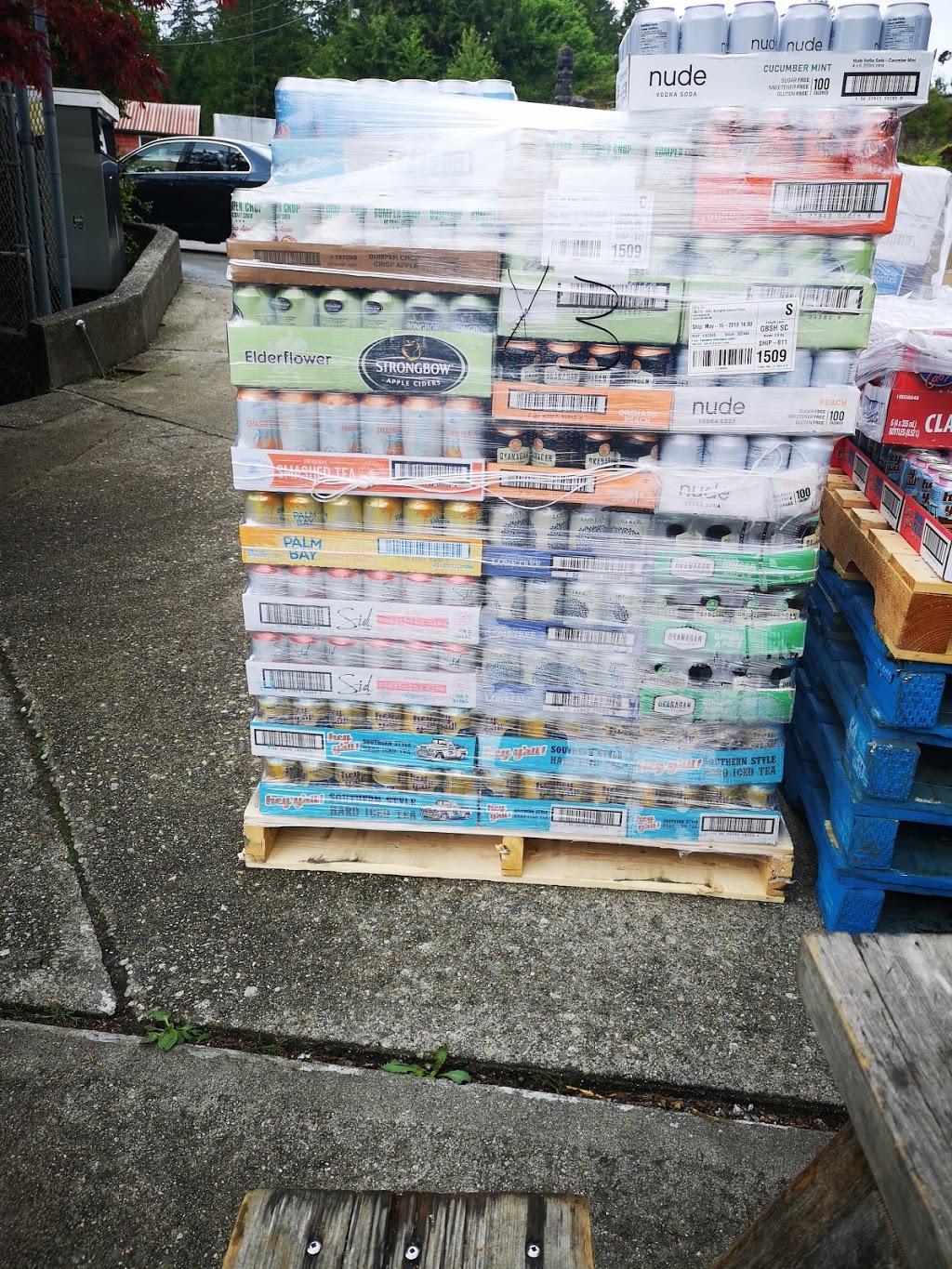 Bathgates Store & Marina | 6781 Bathgate Rd, Egmont, BC V0N 1N0, Canada | Phone: (604) 883-2222