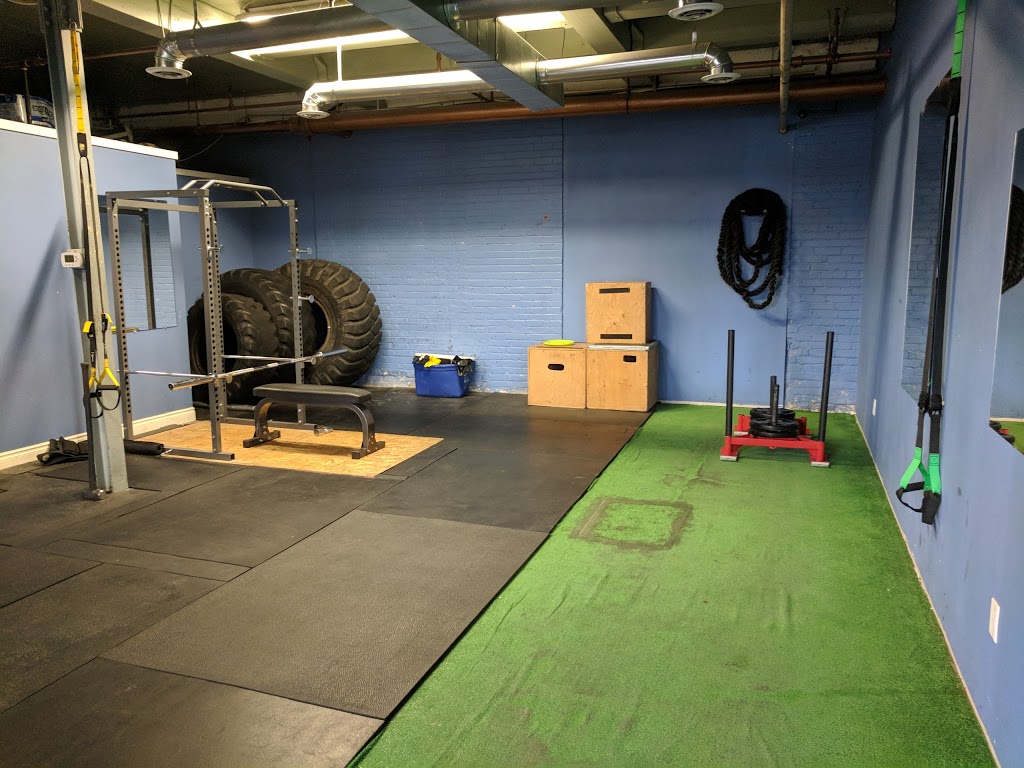 The Weighting Room | 10 Henderson Ave, Brampton, ON L6Y 2A4, Canada | Phone: (647) 980-3877