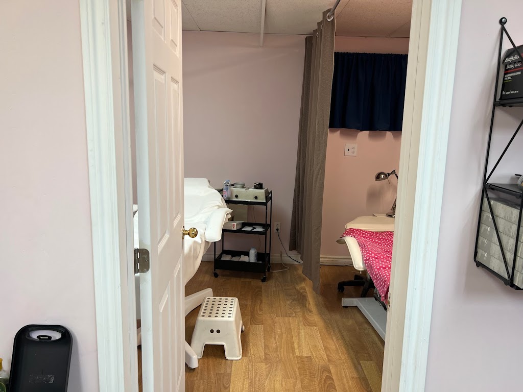 Salon Sourcil Laila | 905 Chem. du Coteau-Rouge, Longueuil, QC J4K 1V8, Canada | Phone: (450) 396-9798