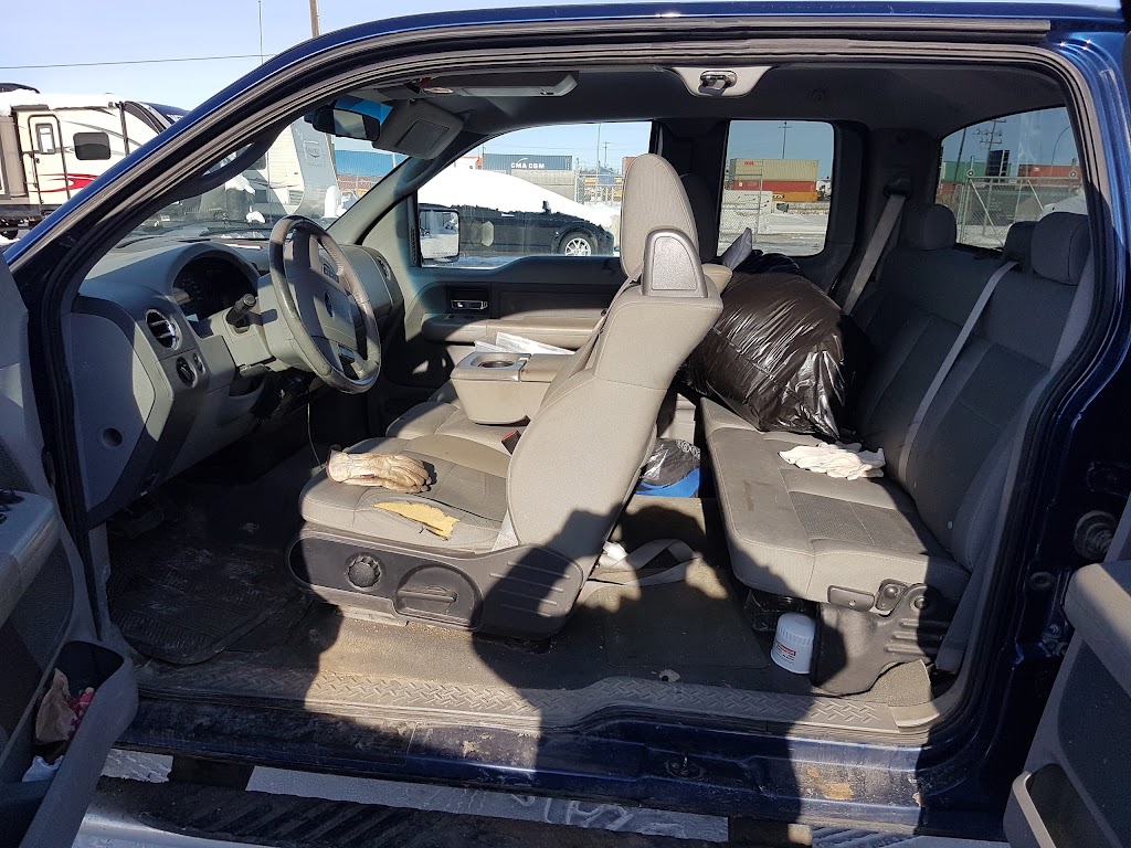 Gary Hanna Auctions Ltd | 11303 Yellowhead Trail NW, Edmonton, AB T5G 3E4, Canada | Phone: (780) 440-1075