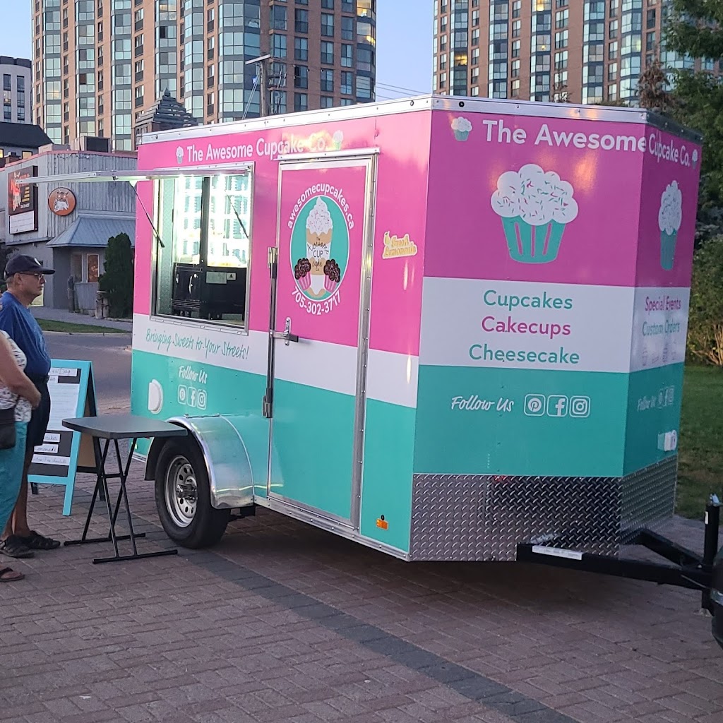 The Awesome Cupcake Co | 6 Simcoe St, Barrie, ON L4M 1L6, Canada | Phone: (705) 302-3717