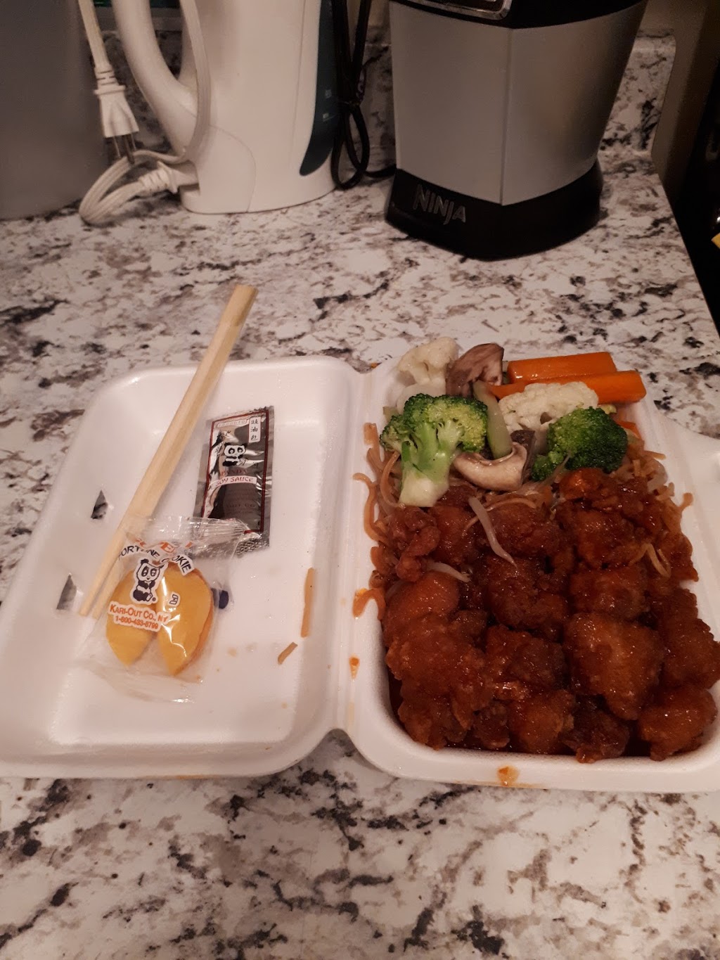 Dragon Garden Restaurant | 20151 Fraser Hwy, Langley City, BC V3A 4E4, Canada | Phone: (604) 533-3289