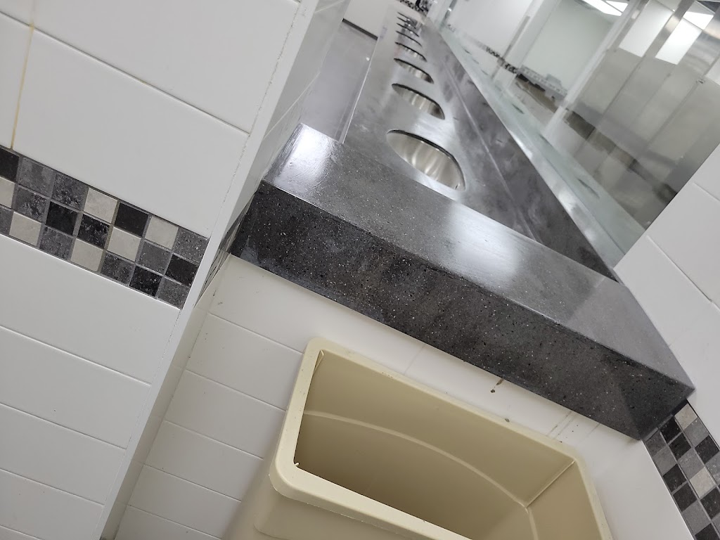 L&G Solid Surfaces | 16 Cresswell Dr, Brampton, ON L6Y 2T6, Canada | Phone: (647) 688-7535