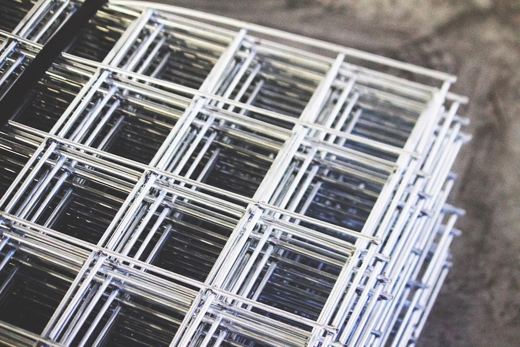 Major Mesh | 700 Rue Bernier, La Prairie, QC J5R 5W6, Canada | Phone: (514) 875-1981