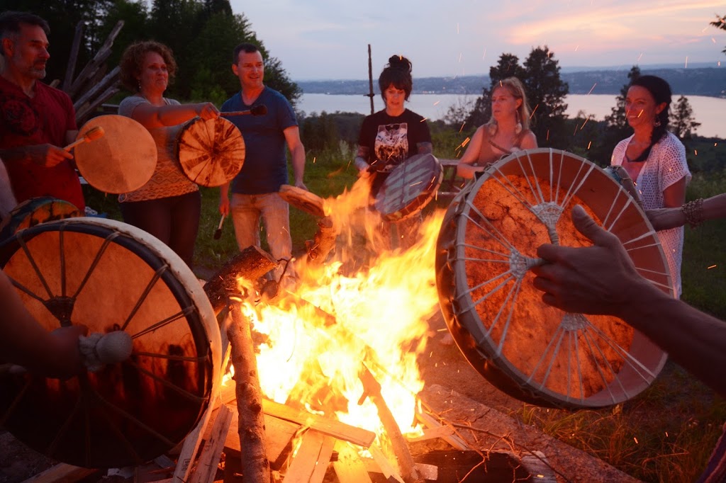 Tambours et soins énergétiques François Thiboutôt | 140 Chemin Hatley Ctre, Hatley, QC J0B 2C0, Canada | Phone: (418) 955-2038