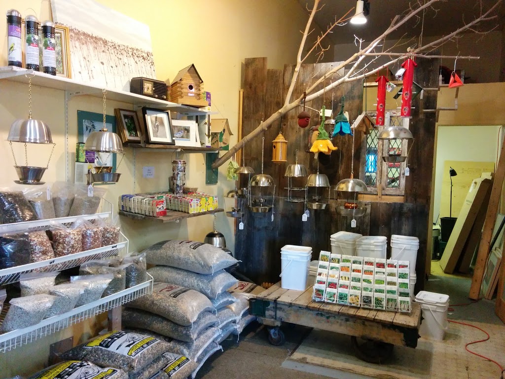 Gillmores Feed Barn | 6844 Bank St, Metcalfe, ON K0A 2P0, Canada | Phone: (613) 821-0145