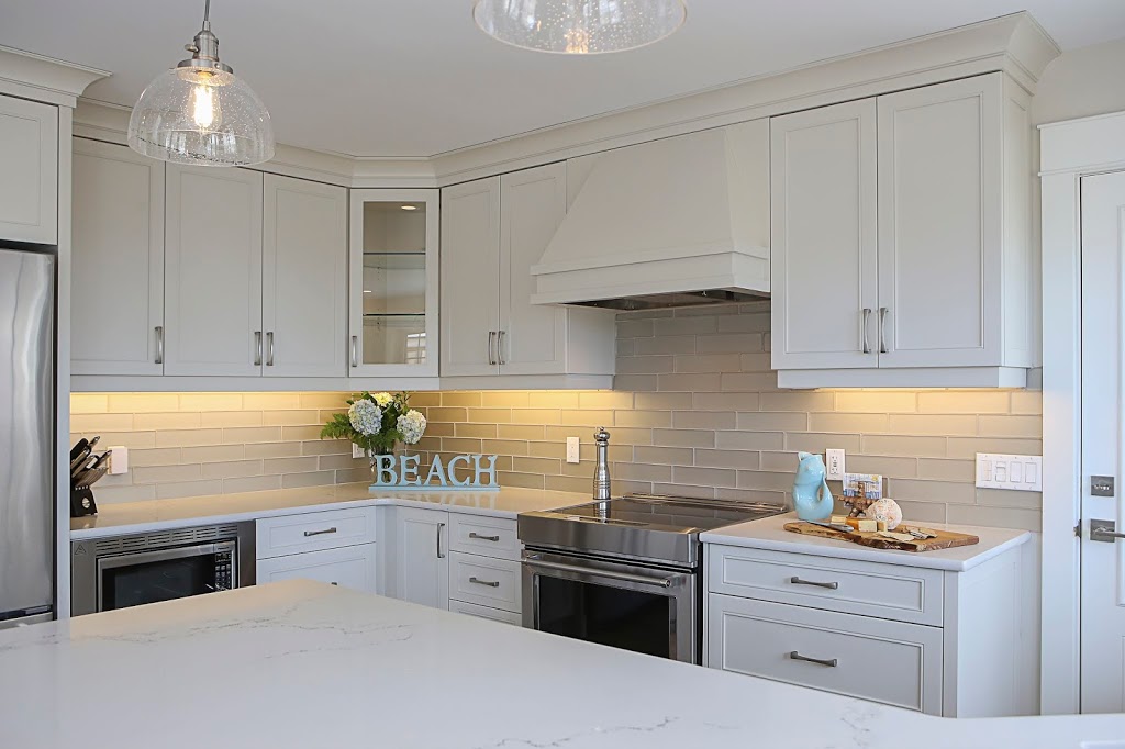 GCW Custom Kitchens & Cabinetry Inc | 3537 White Oak Rd, London, ON N6E 3A1, Canada | Phone: (519) 668-3006