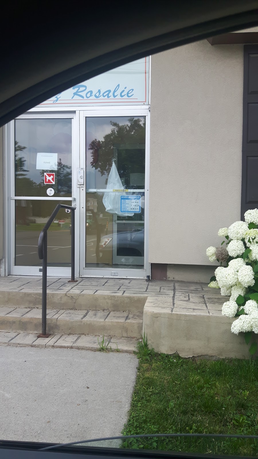 St Vincent De Paul Society | 85 Rue Sainte-Anne, LÉpiphanie, QC J5X 3Z9, Canada | Phone: (450) 588-3701