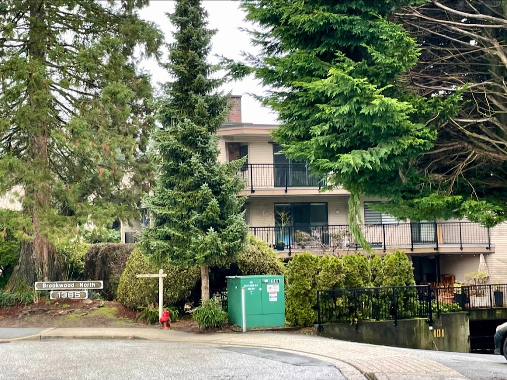 Brookwood North | 1385 Draycott Rd, North Vancouver, BC V7J 3K9, Canada | Phone: (604) 306-7022