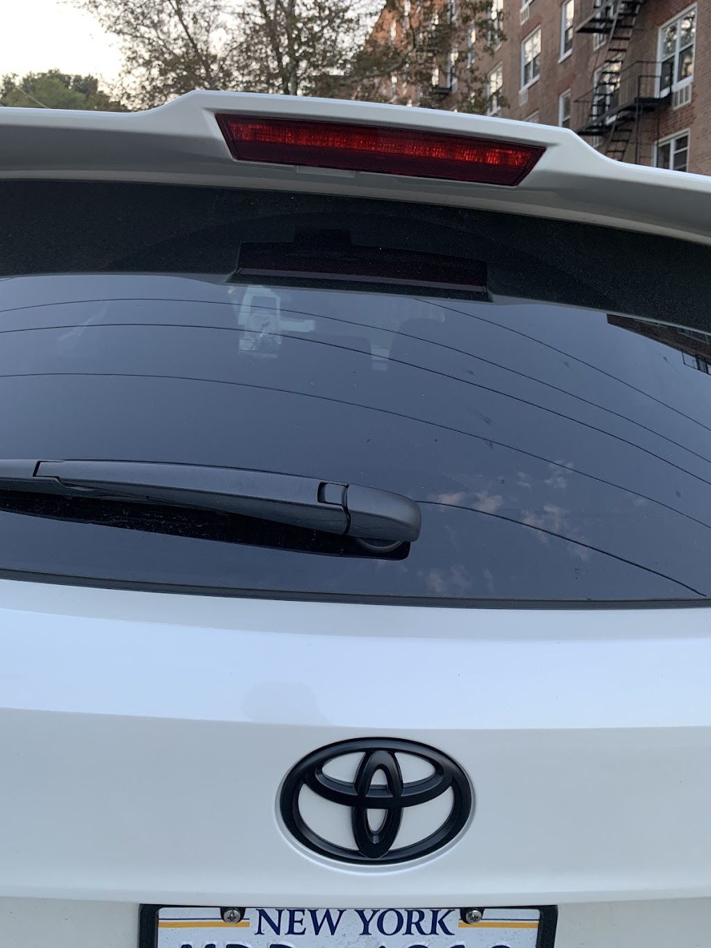Zuzu Auto Glass | 286 Kerrybrook Dr, Richmond Hill, ON L4C 3R1, Canada | Phone: (844) 844-9898