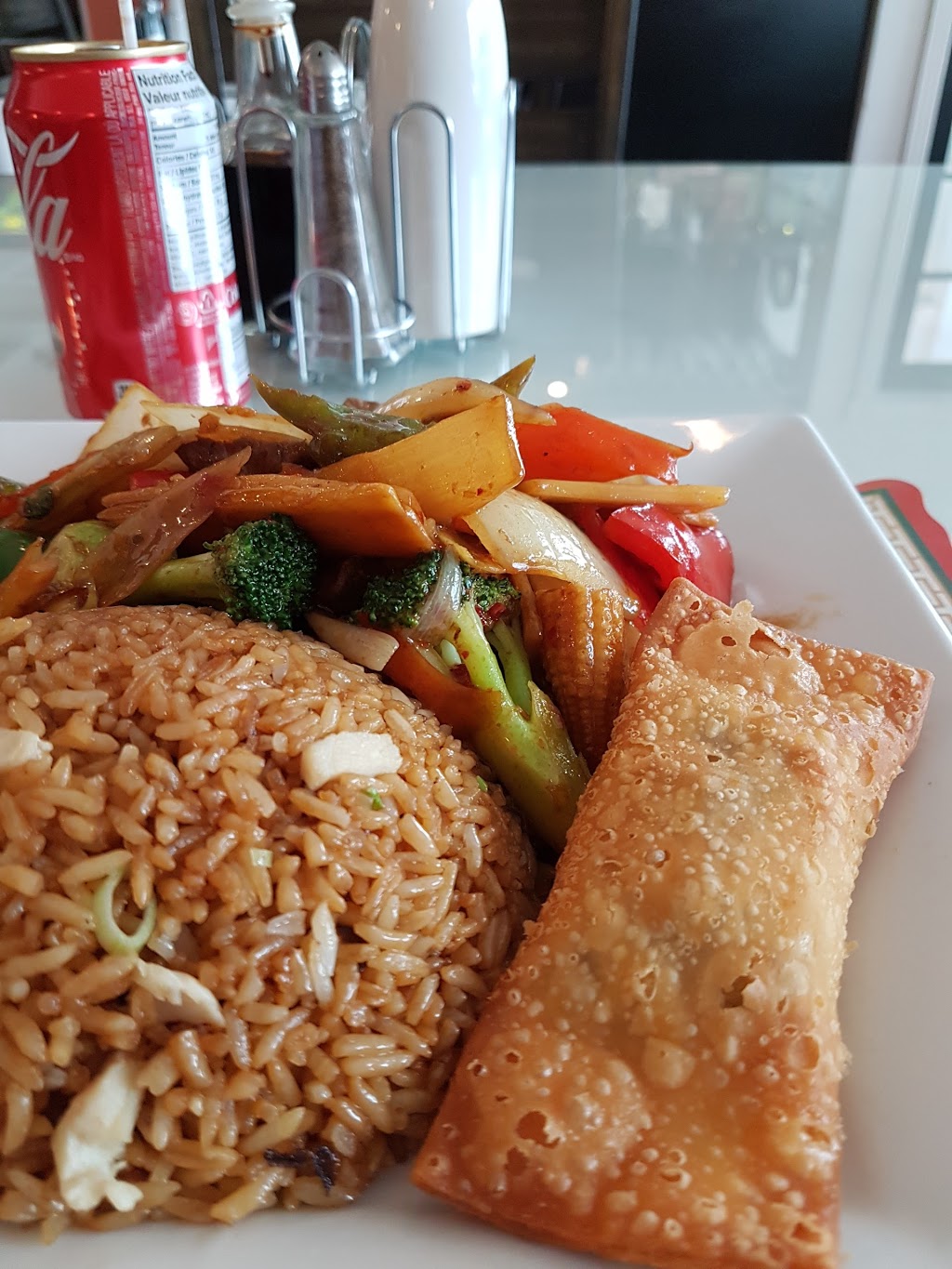 east-foodies-chinese-restaurant-1465-st-margarets-bay-rd-lakeside