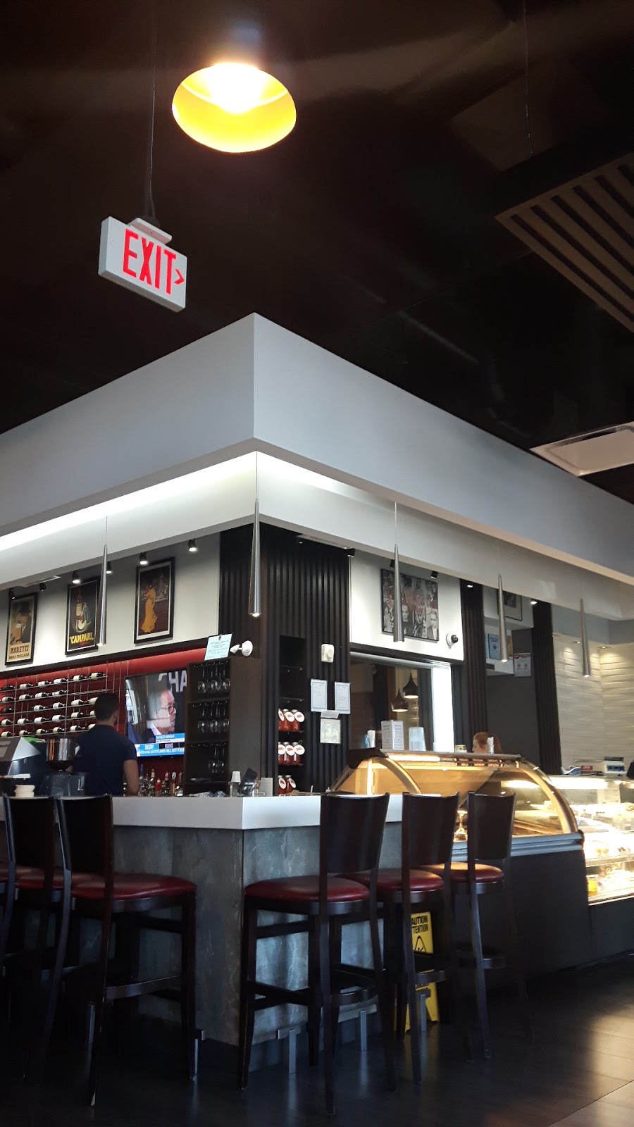 Valentinos Restaurant - Paramount | 835 Paramount Dr, Stoney Creek, ON L8J 0B4, Canada | Phone: (905) 385-3284