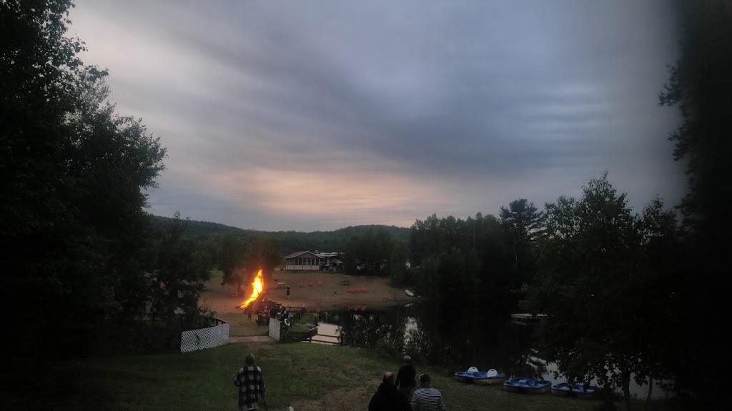 Camping Bivouak | 3970 Route des Lacs, Saint-Élie-de-Caxton, QC G0X 2N0, Canada | Phone: (819) 221-4001
