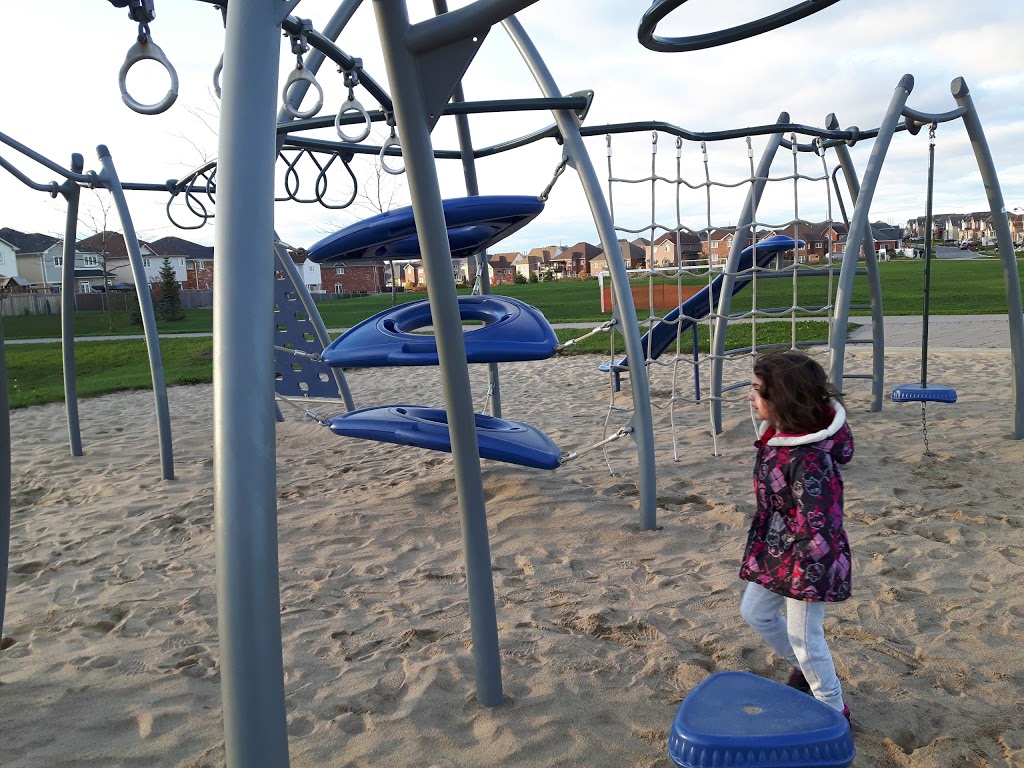 Greenhill Park | 0C3, 730 Greenhill Ave, Oshawa, ON L1K 0L7, Canada | Phone: (905) 436-3311