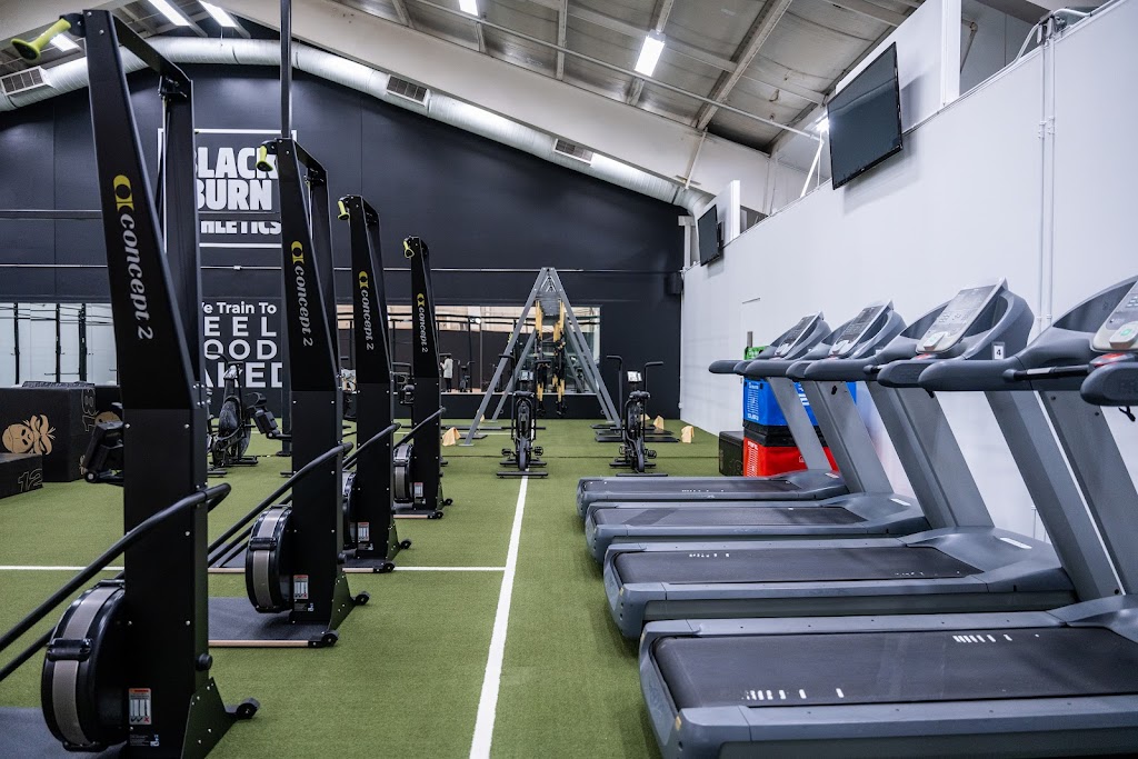 Blackburn Athletics Brossard | 7777 Bd Marie-Victorin, Brossard, QC J4W 1B3, Canada | Phone: (514) 943-7465