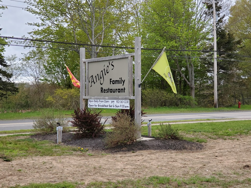 Angies Family Restaurant | 71 Main St, Middleton, NS B0S 1P0, Canada | Phone: (902) 363-2238