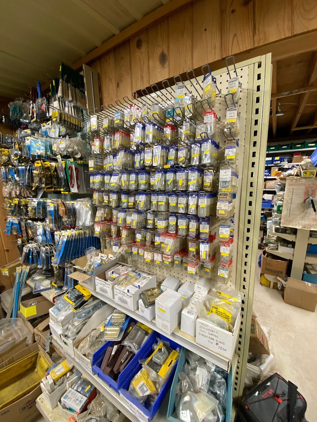 Mikes Hardware | 124 Priebe Rd, Pembroke, ON K8A 6W7, Canada | Phone: (613) 735-1928