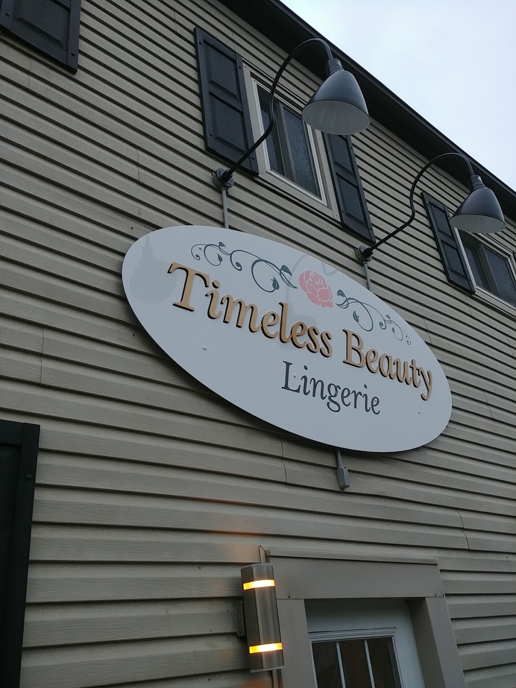 Timeless Beauty Lingerie | 3 King St E, Dundas, ON L9H 1B7, Canada | Phone: (289) 238-8115