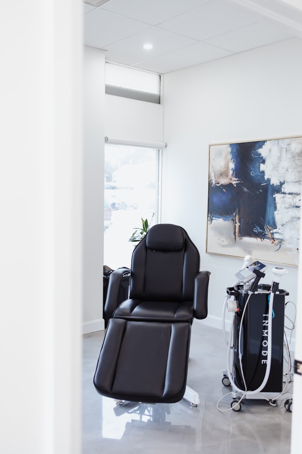 The Beauty Development | 830 Development Dr, Kingston, ON K7M 5V7, Canada | Phone: (613) 384-0384