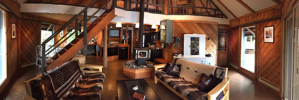 Wildergarden Covehouse Vacation Rental | 1960 Gillespie Rd, Sooke, BC V9Z 0Z2, Canada | Phone: (888) 850-0240