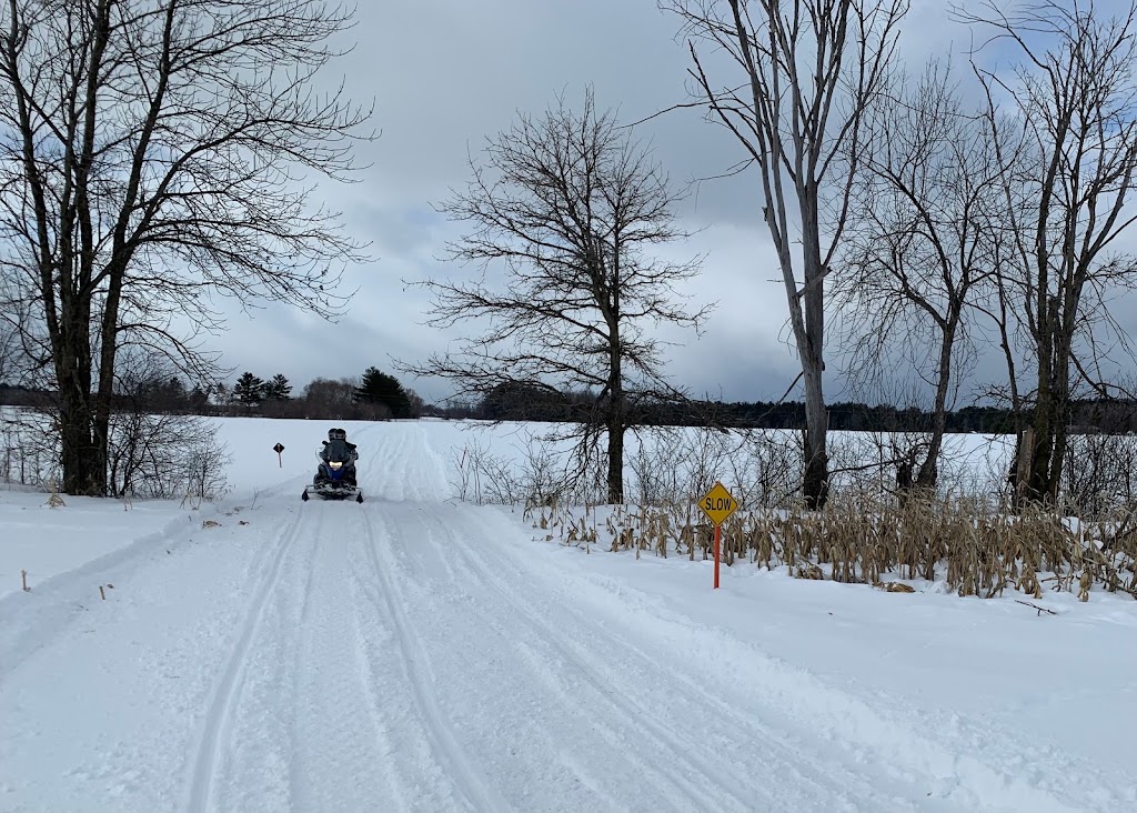 West Carleton Outdoors | 104 Grasshopper Ln, Dunrobin, ON K0A 1T0, Canada | Phone: (613) 608-0134