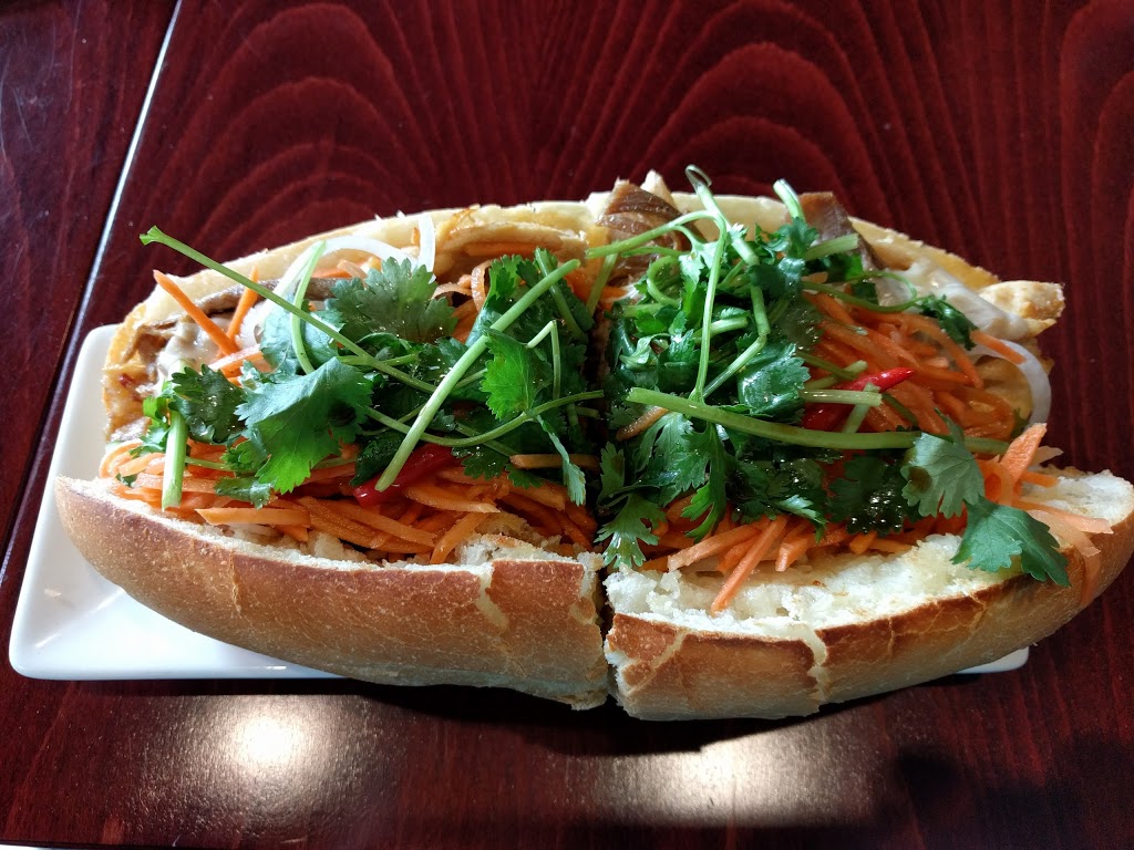Hong An Vietnamese Cuisine | 4600 130 Ave SE, Calgary, AB T2Z 0C2, Canada | Phone: (403) 452-7879