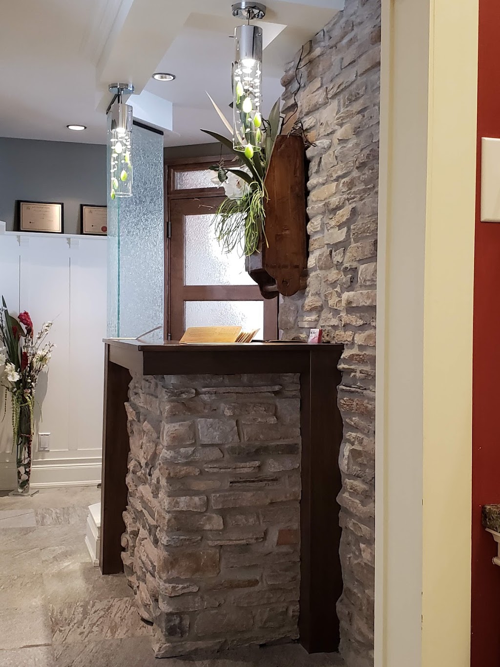Lépine Claude D D | 127 Rue de la Visitation, Saint-Charles-Borromée, QC J6E 4N4, Canada | Phone: (450) 759-9339