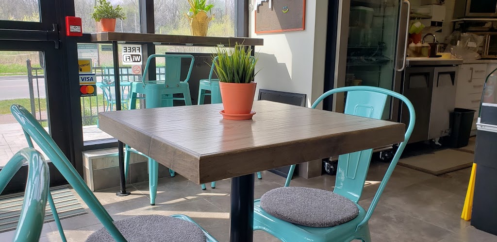 carbon café | 175 Chancellors Way, Guelph, ON N1G 0E9, Canada | Phone: (519) 763-4333