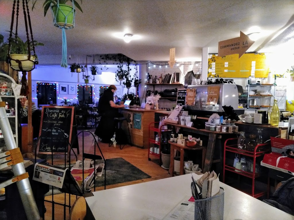 Café Frida | 15 Rue des Forges, Trois-Rivières, QC G9A 6A8, Canada | Phone: (819) 841-1334