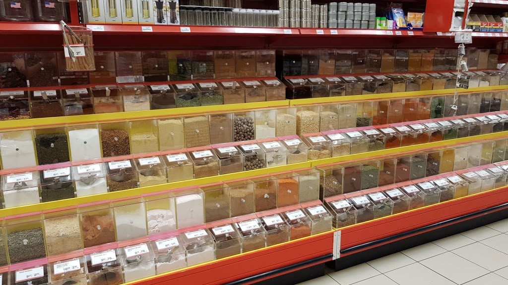 Bulk Barn | 120 Front St E, Toronto, ON M5A 1E3, Canada | Phone: (416) 861-9602