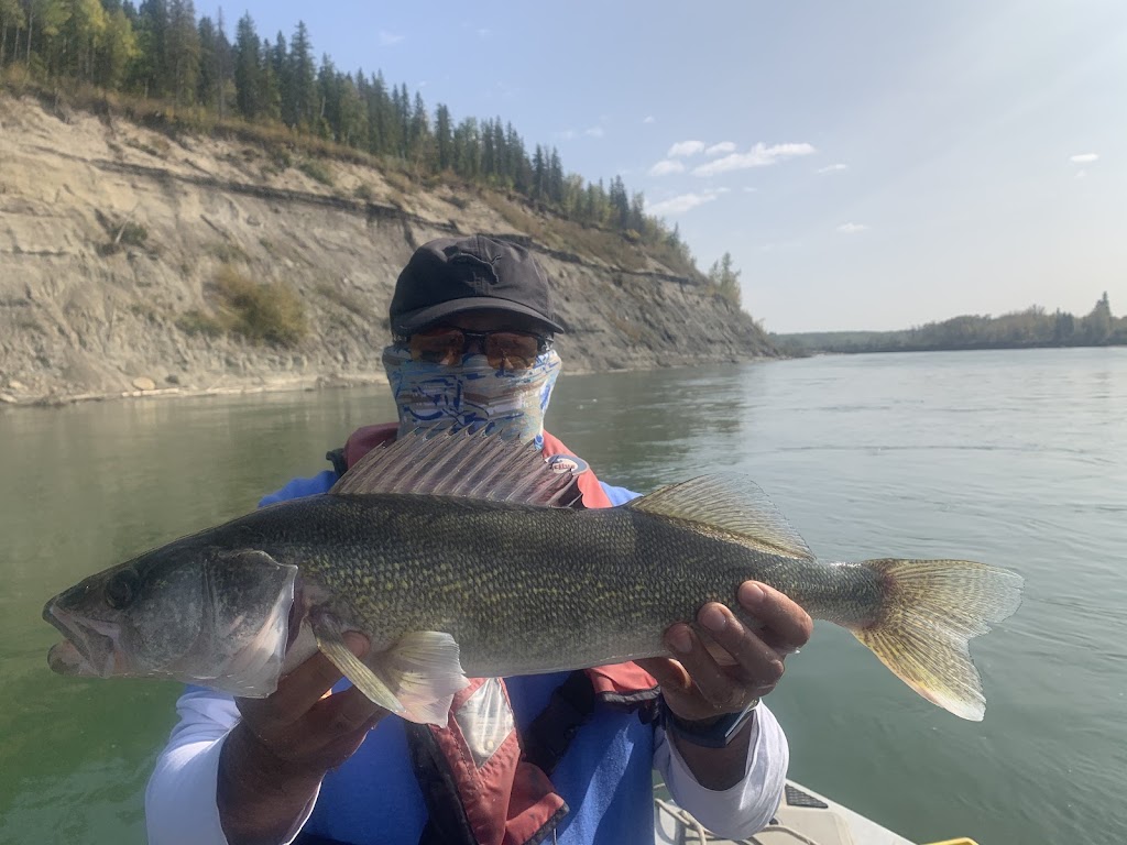 Get Hooked Fishing Adventures | Box 9024, Spruce Grove, AB T7X 0H5, Canada | Phone: (780) 293-2597