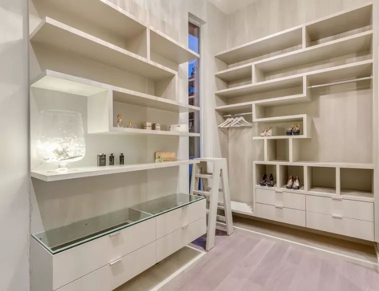 Aura 2 Burke Mountain By Noura Homes | 1390 Mitchell St, Coquitlam, BC V3E 0M5, Canada | Phone: (604) 716-8677