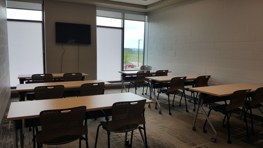 EarlyON | Riverside | 250 William St, Elmira, ON N3B 1N3, Canada | Phone: (519) 741-8585