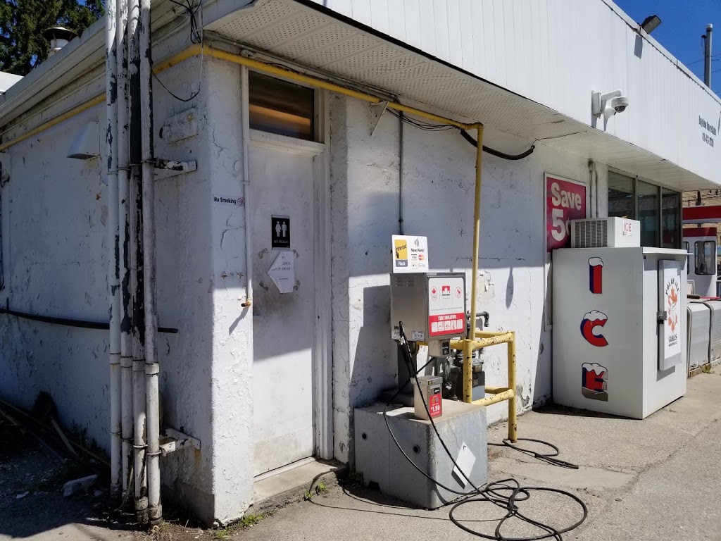 Petro-Canada | 1232 Bayview Ave, Toronto, ON M4G 3A1, Canada | Phone: (416) 467-4661