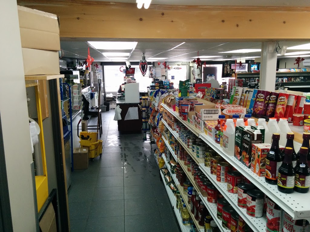 dépanneur chez ti-jean | 415 Rue Saint Jacques O, Princeville, QC G6L 5C7, Canada | Phone: (819) 505-0605