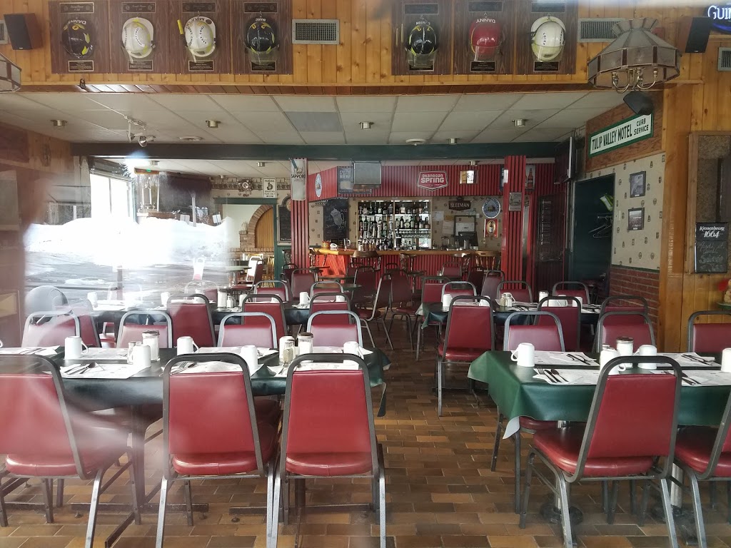 La Vallee | 1418 105 RTE, Chelsea, QC J9B 1P4, Canada | Phone: (819) 827-0524