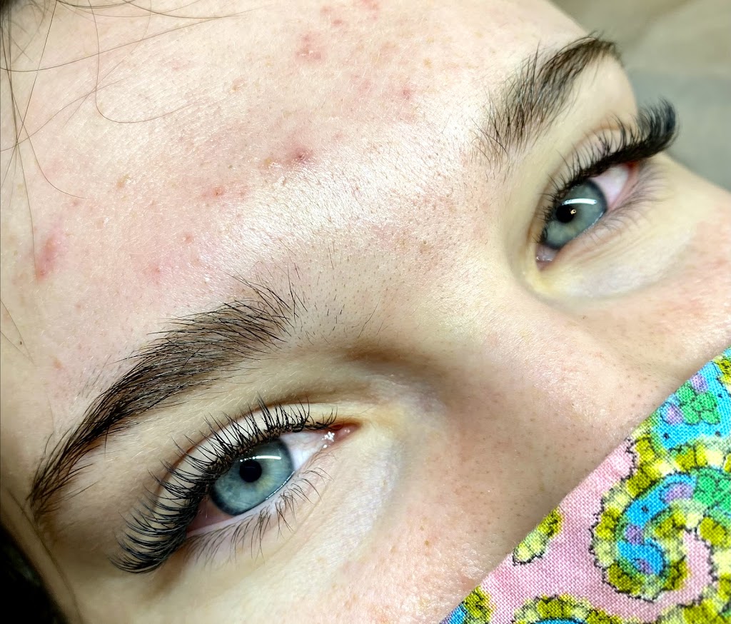 Pure Élégance Émilie / Styliste en extension de cils | 14005 Rue Brault, Mirabel, QC J7J 1K1, Canada | Phone: (450) 712-3338