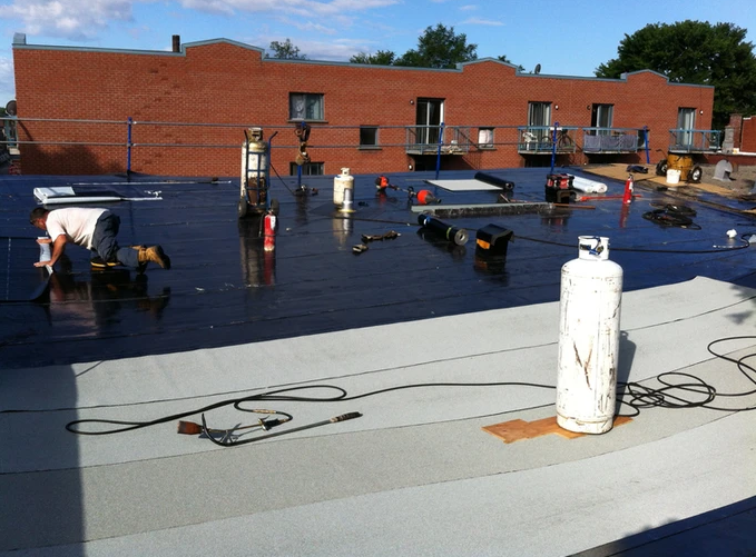 Toitures DLS inc. | 101 Chem. Cyrille Beaudry, Saint-Paul, QC J0K 3E0, Canada | Phone: (450) 541-8910