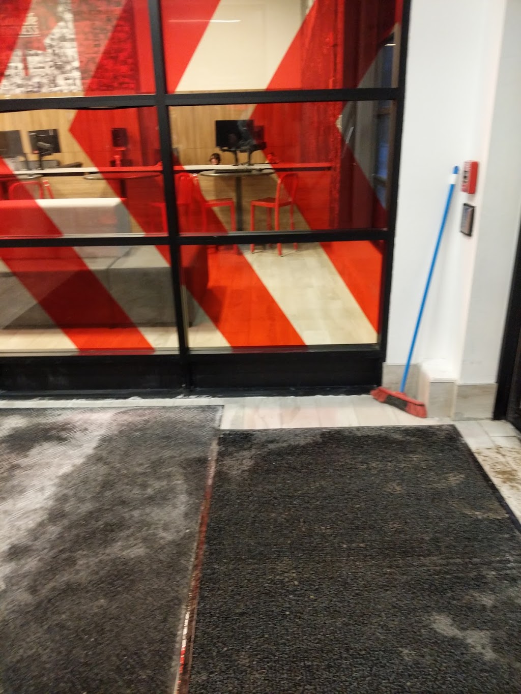 GoodLife Fitness Kitchener Williamsburg | 315 Max Becker Dr, Kitchener, ON N2E 4K9, Canada | Phone: (519) 576-4440