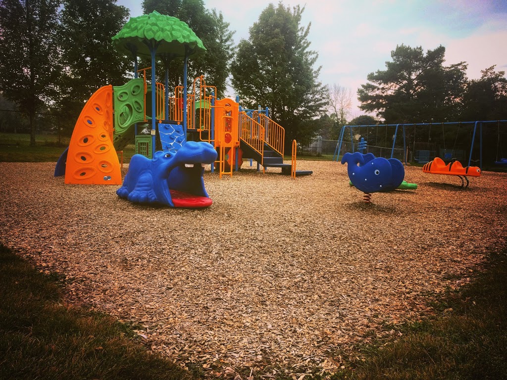 Clair Lake Park | Shakespeare Dr, Waterloo, ON N2L 5T4, Canada | Phone: (519) 886-2310
