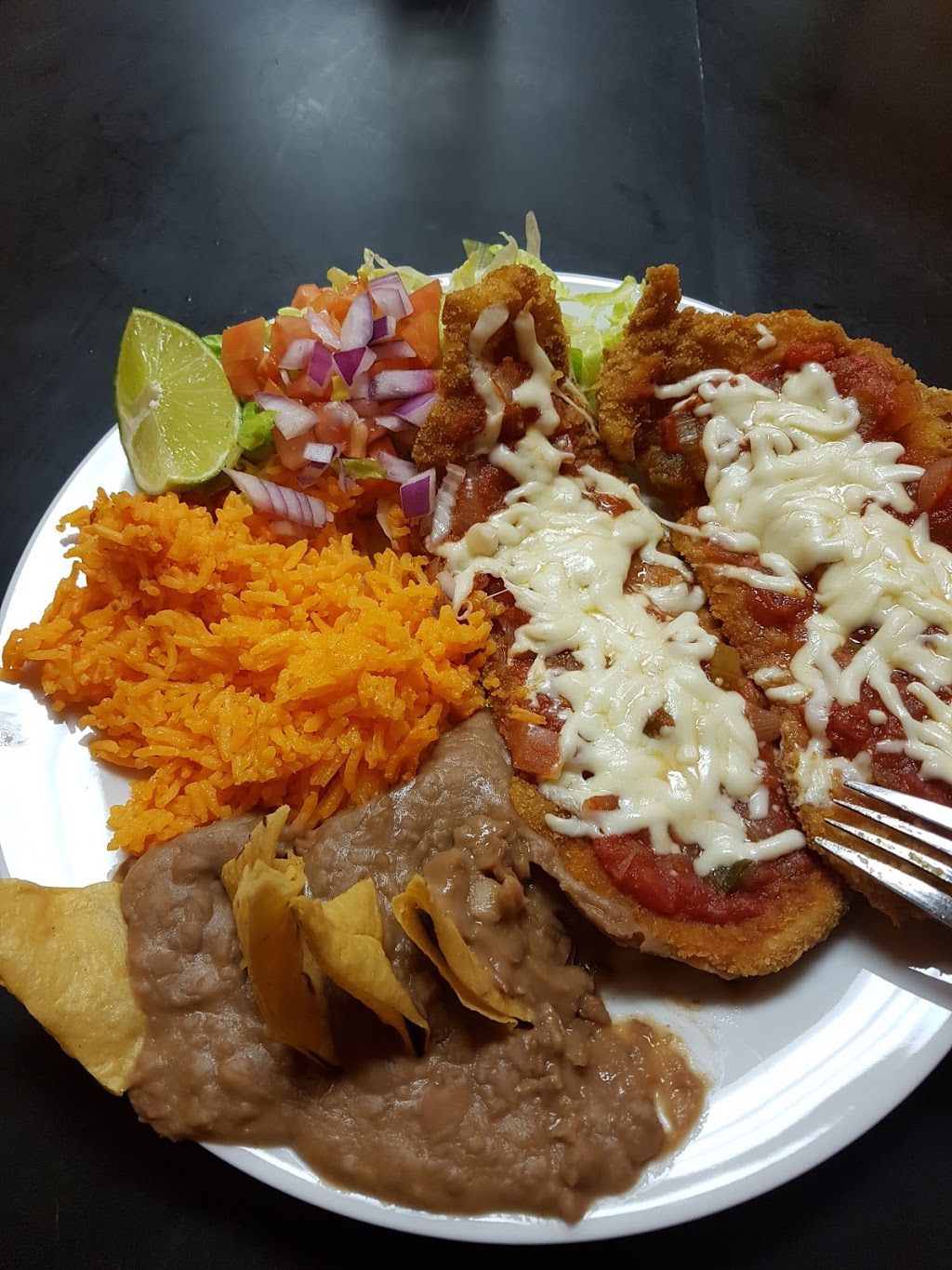 The Coyote Restaurant | 102 Tillson Ave, Tillsonburg, ON N4G 3A1, Canada | Phone: (519) 409-2324